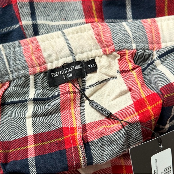NWT PRETTYLITTLETHING Navy Plus Checked Long Pyjama Shorts - Picture 5 of 5
